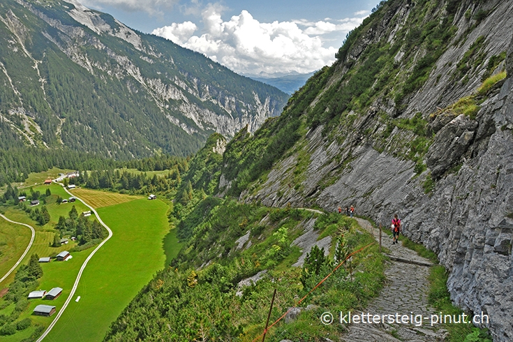 Das Hochtal von Bargis zwischen dem Flimserstein und dem Piz Mirutta
