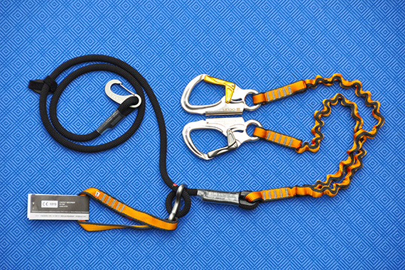 Abbildung eines Klettersteigset